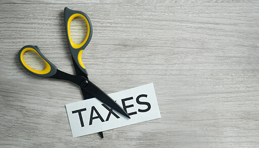 Strategies for investors to cut taxes as year-end approaches